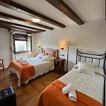 بيت ضيافة Fonda Carrera 3*