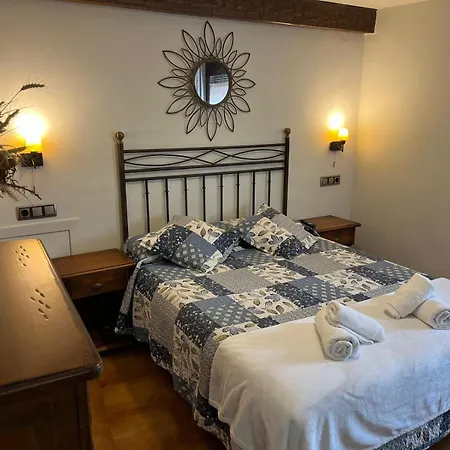 Fonda Carrera Pensionat Labuerda