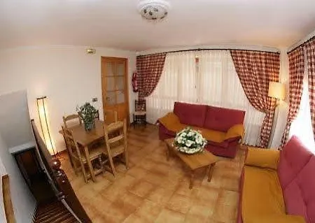 Πανσιόν Fonda Carrera 4*