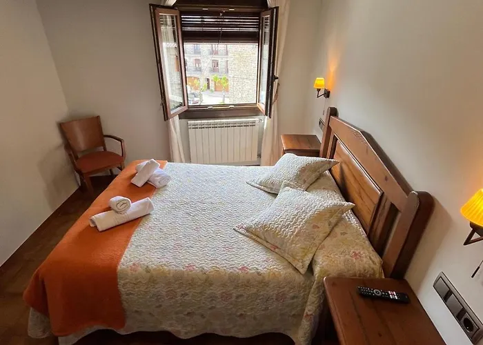 Fonda Carrera 3* Labuerda