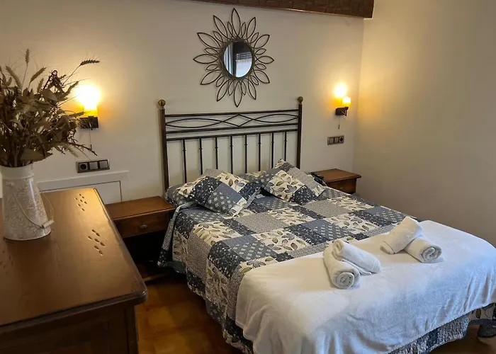 Fonda Carrera Pensión Labuerda