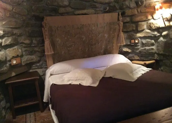 Pensión Fonda Carrera Labuerda